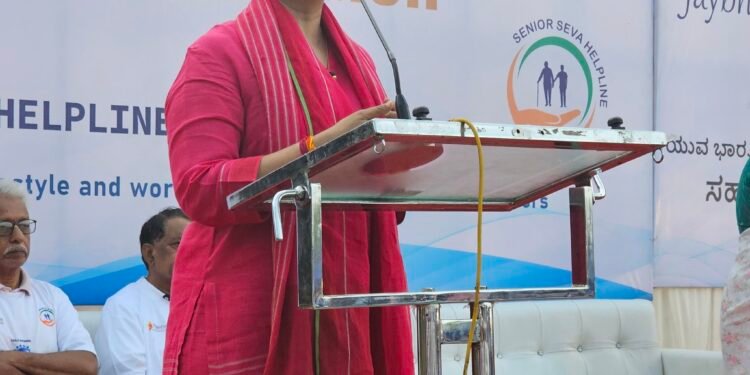 Laxmi Hebbalkar takes a walk with Belgaum’s elderly residents