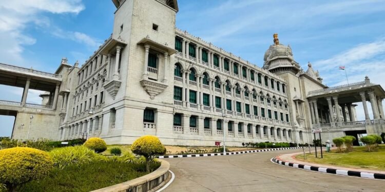 Legislators to plant saplings near Suvarna Soudha