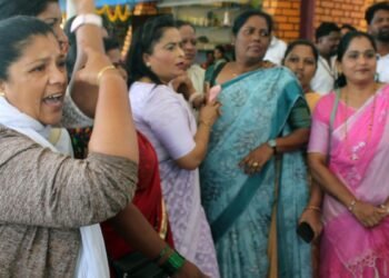 BJP-Congress clash over public market inspection at Khau Katta