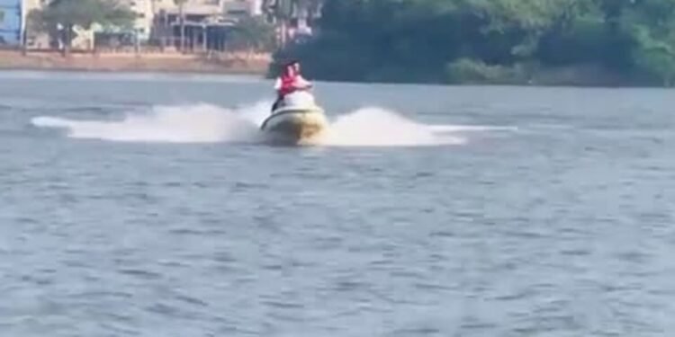 Belgaum lake introduces high speed motor boating