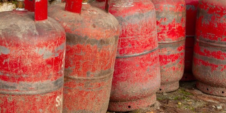 Seven injured in LPG cylinder blast in Gokak, Belgaum