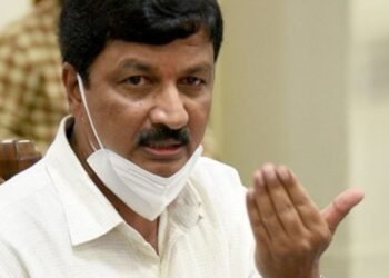 FIR against Ramesh Jarkiholi for alleged deceiving cooperative bank for loan to sugar factory