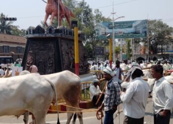 Farmers rally in Belgaum over delayed compensation payments