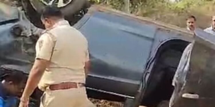 Fatal Accident near Khanapur railway bridge kills two