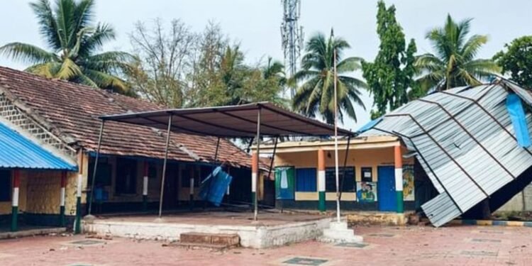 Schools in Many Districts Grapple with Dilapidated Classrooms Amidst Monsoon