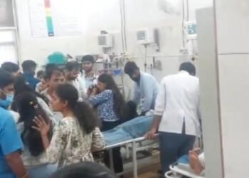 Bus-Tanker Collision Injures Over 16 Students near Belgaum Zoo