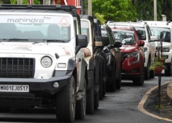 Belgaum Honors Kargil Heroes with Joint Tree Plantation and Car Rally