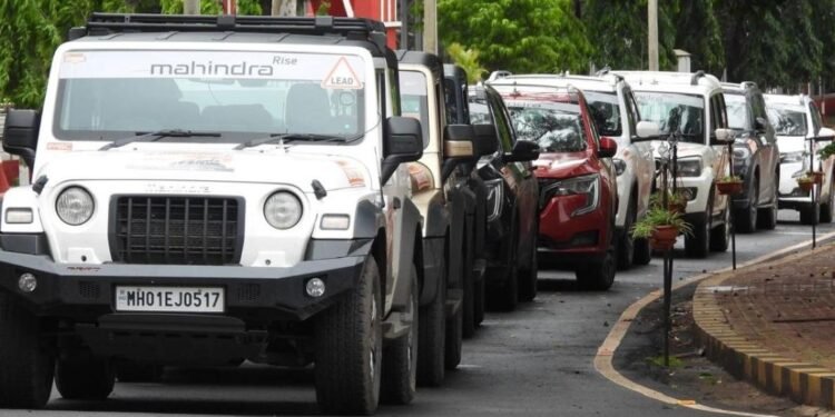 Belgaum Honors Kargil Heroes with Joint Tree Plantation and Car Rally