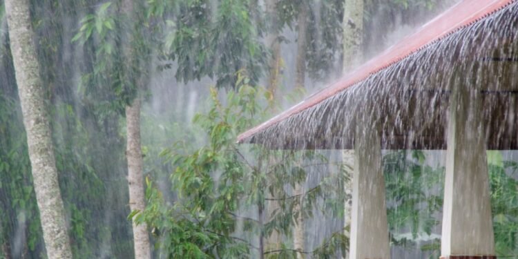 Heavy Rainfall Damages 24 Homes in Belgaum; Reservoir Levels Surge