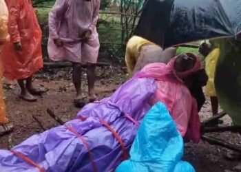 Villagers Carry Ill Woman 5km Through Forests to Save Her Life in Belgaum