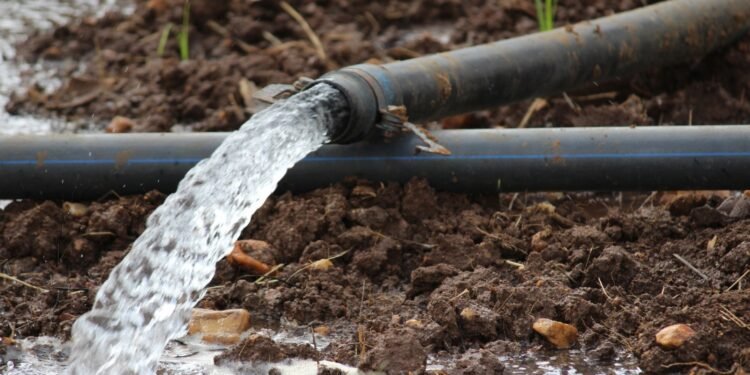 Contaminated borewell water in Belgaum leaves 41 ill, doctors advise caution