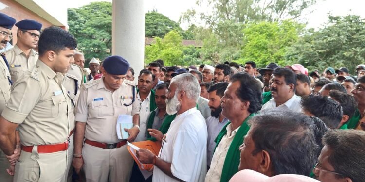 Farmers Accuse BJP MLA Abhay Patil of Illegally Seizing 155 Acres of Land