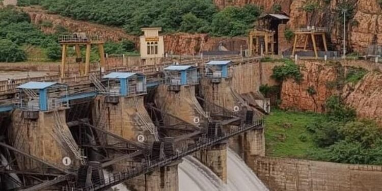 Outflow from Malaprabha Dam Rises Despite Slight Rainfall Relief in Belgaum