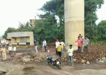 Two dead, six injured in multiple-vehicle crash in Nippani, Belgaum