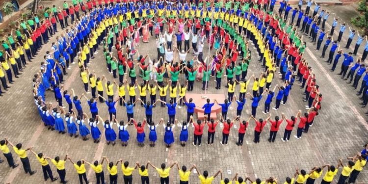Participants form a 145-km human chain in Belagavi for democracy day