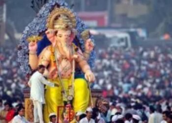 Devotee killed in tractor accident at Patil Galli during immersion procession