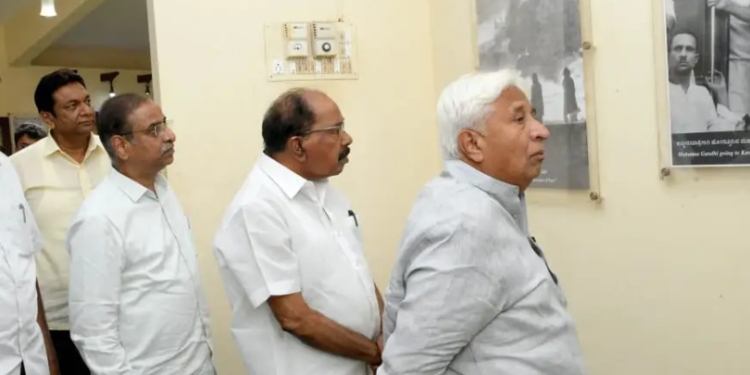 Karnataka invites Barack Obama to the grand centenary celebration of Gandhi-Led 1924 Belagavi Congress Session