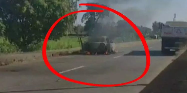 Vehicle bursts into flames near Shahapur, no injuries reported