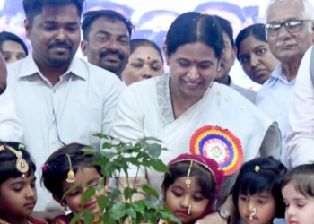 Belagavi woman delivers in bathroom, disposes infant; couple held