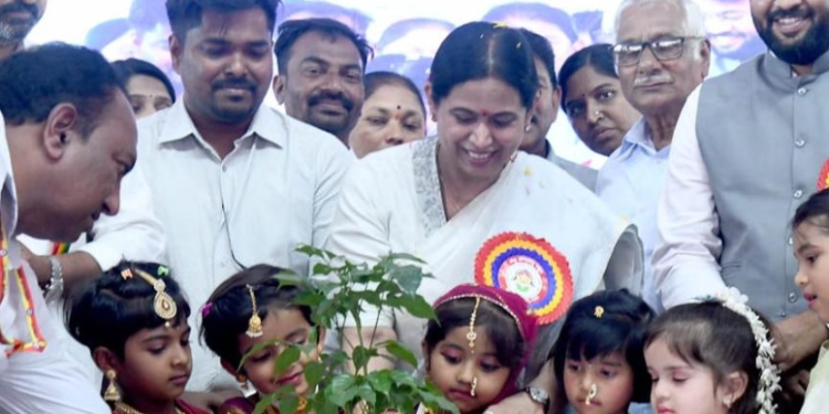 Belagavi woman delivers in bathroom, disposes infant; couple held