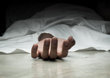 Ambulance driver from Shahapur dies by suicide over unpaid salary