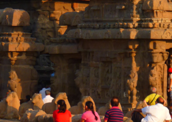 Former Deputy CM Laxman Savadi’s Car Meets With Accident, No Injuries Reported