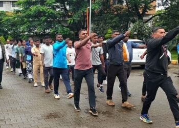Sanitation workers joined the Independence Day parade in Belagavi for the first time; 33 sanitation workers, including 12 women