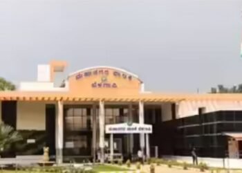 Belagavi DC’s Mahaprasad remark sparks row, BJP faces backlash