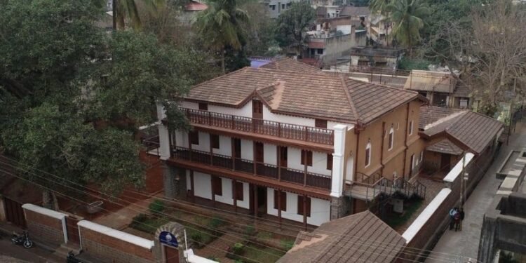 Satish Jarkiholi declares intent to seek Karnataka CM post after 2028 elections