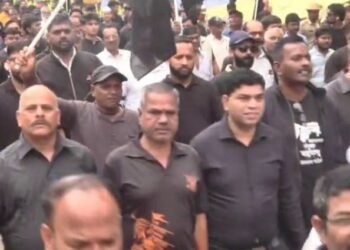 Students join farmers’ protest in Belagavi as BJP backs ₹3,500 per tonne sugarcane demand