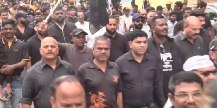 Students join farmers’ protest in Belagavi as BJP backs ₹3,500 per tonne sugarcane demand