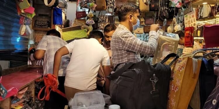 Police search for Belagavi man who allegedly blackmailed Pune schoolgirl