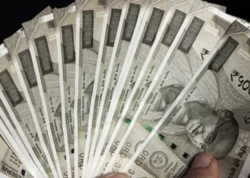 Bike rider dies after crashing into wall while fleeing stray dogs in Belagavi