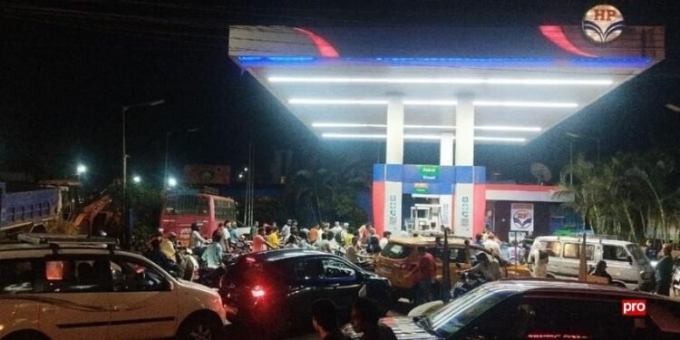 Two arrested following petrol fight near station in Belagavi