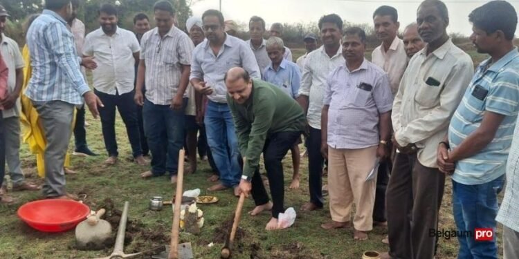 Pyaas Foundation begins lake rejuvenation drive in Belagavi’s Halshiwadi