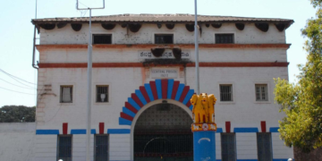 Belagavi prison warder found dead in water tank