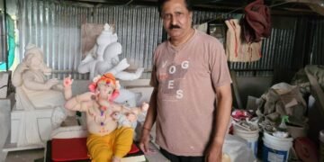 Belagavi Sculptor Introduces Eco-Friendly Paper Ganesha Idols