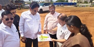 BUDA Chief Asif Sait Inspects Kanbargi IT Park Site, Demands Transparent Execution